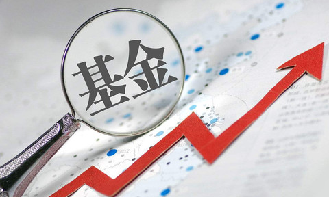 炒股 配资平台杠杆资金涌入半导体板块，沪指放量突破3600点关口